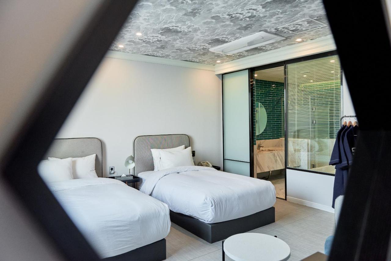 Brown Dot Hotel Songjung Busan Eksteriør billede